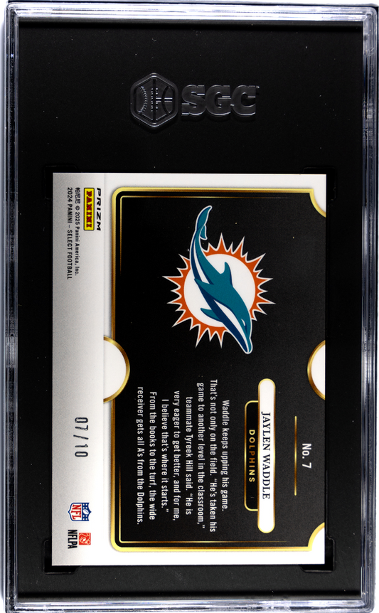 2024 Panini Select Jaylen Waddle #7 Snapshots Gold Prizm SGC 10